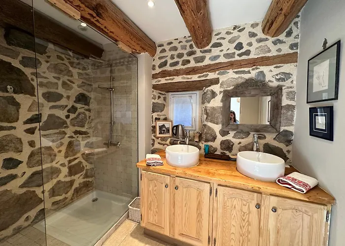 Au Coeur Des Lacs Calme Absolu Et Confort Moderne Holiday home