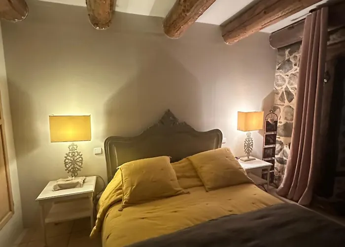 Calme Absolu Et Confort Moderne * Tremouille (Cantal)