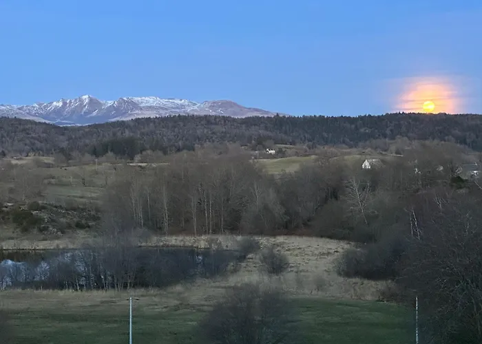 Calme Absolu Et Confort Moderne 度假居 Tremouille (Cantal)